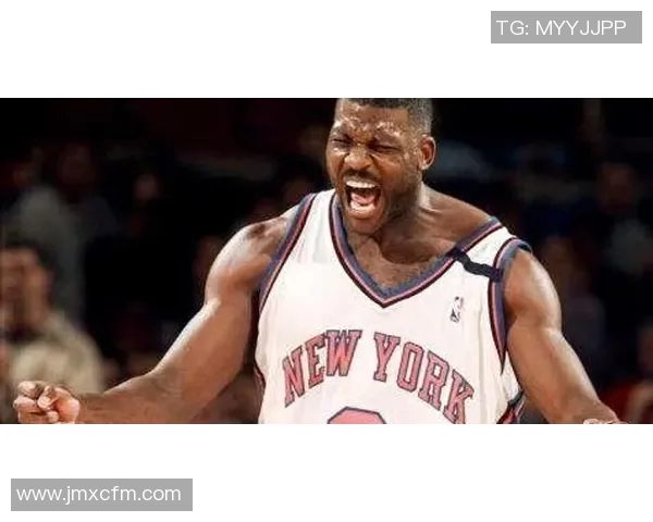 足球场上的冲突与风波:几大球星激烈打架事件回顾